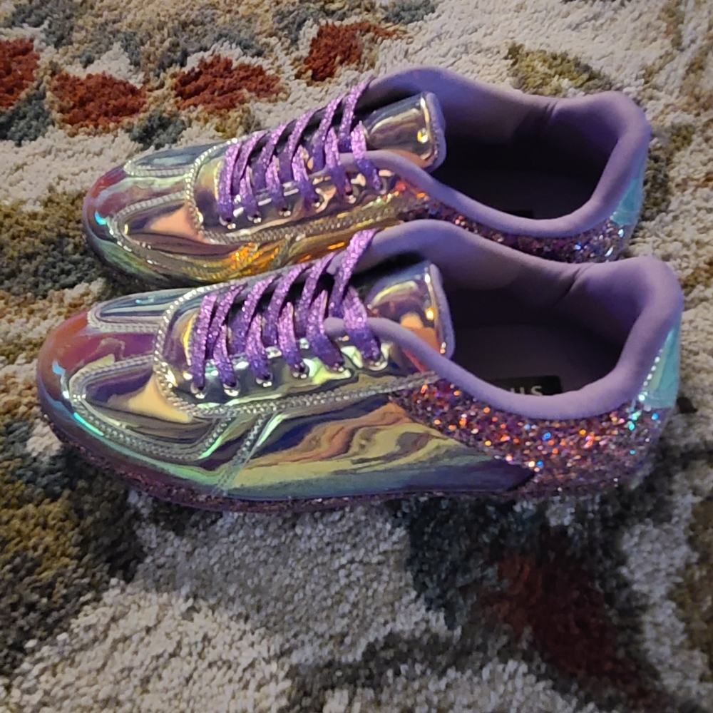 Shein holographic sneakers LIKE NEW *